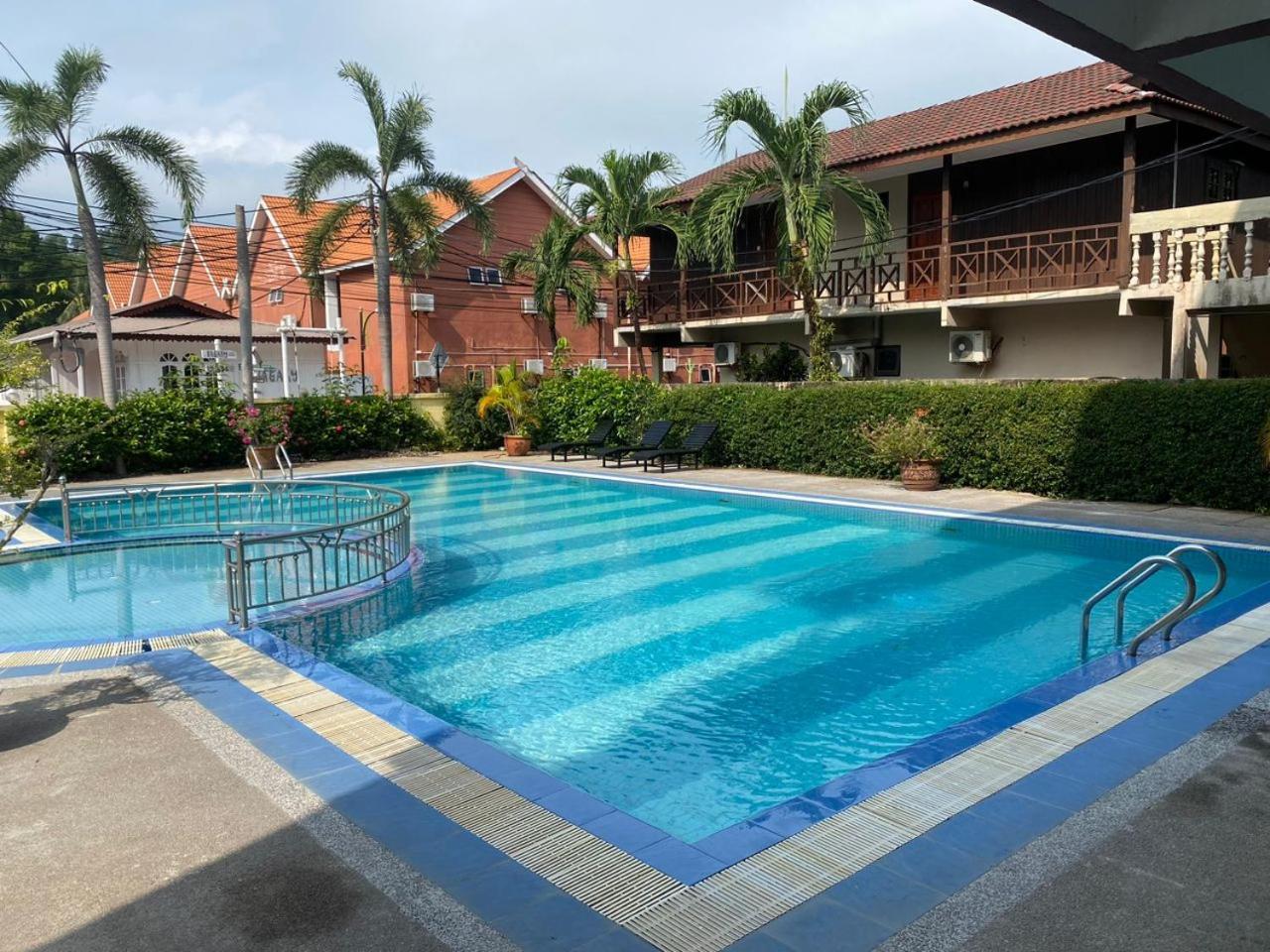 Pangkor Bay View Beach Resort Kampung Teluk Nipah Esterno foto
